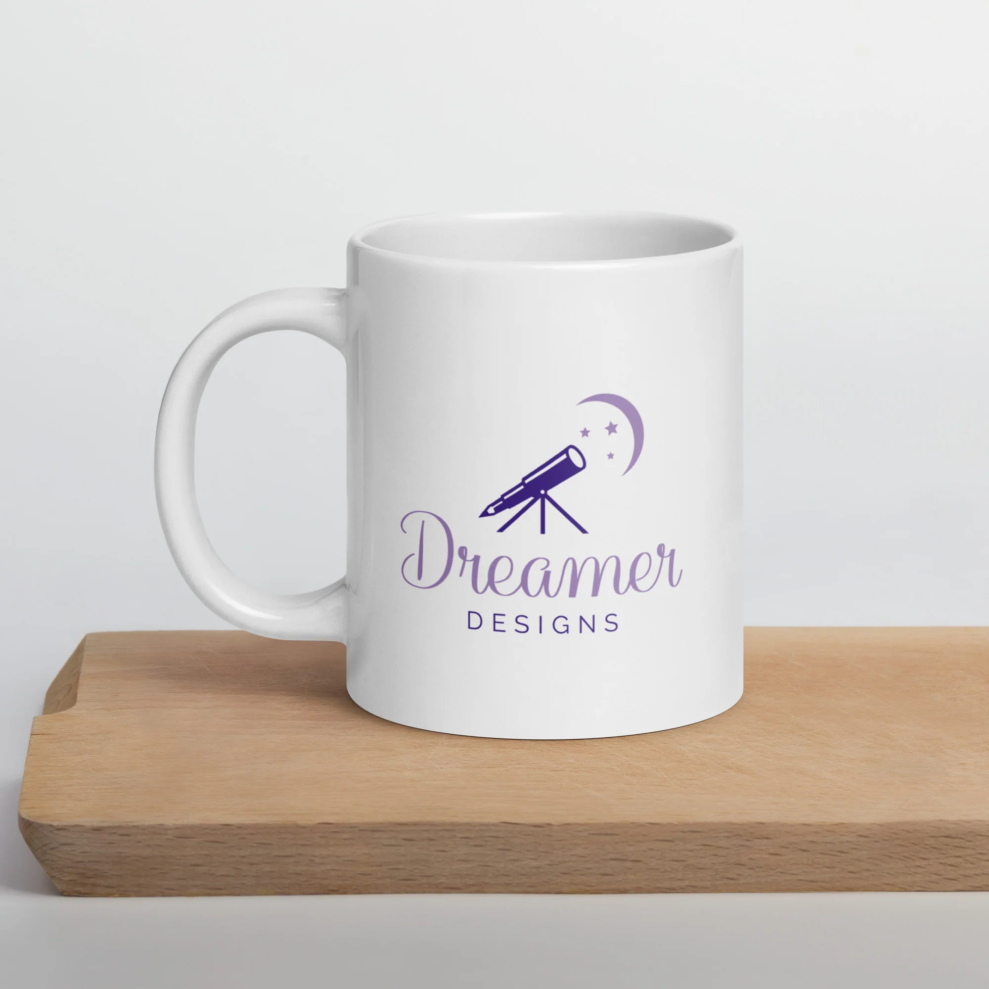 Dreamer Designs Glossy Mug – Start with a Dream